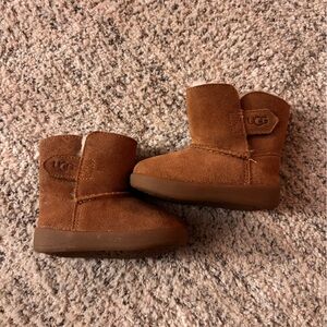 UGG Kids Chestnut Suede Mini Boots - Brown Toddler Shoe